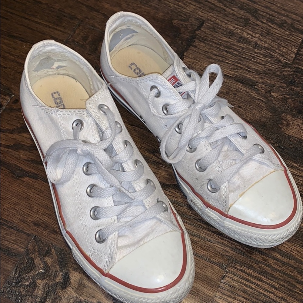 White low top converse